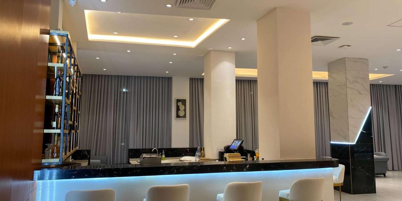 Axil Hotel Dakar Exterior photo